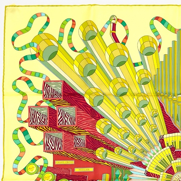 NWT Hermes Scarf Carré 90 "Point d’Orgue" in Light Yellow - Picture 7 of 10